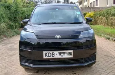 Toyota Spade 