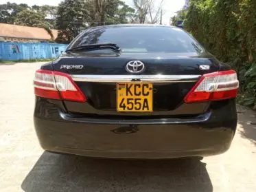 Toyota Premio 