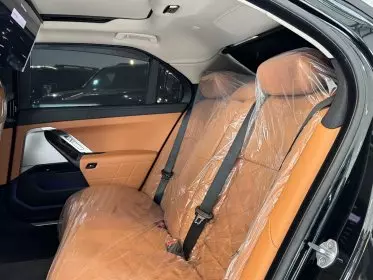 BMW 735