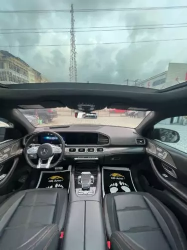 Mercedes-Benz AMG GT 53