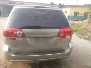 Toyota Sienna
