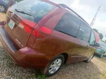 Toyota Sienna