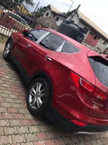 Hyundai Santa FE