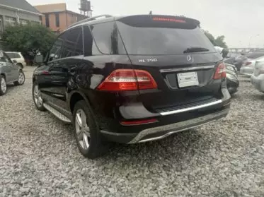 Mercedes-Benz ML 350