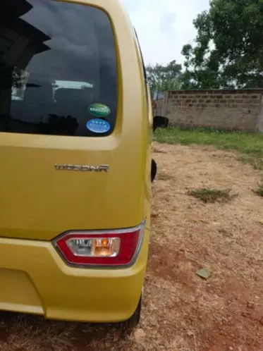 SUZUKI Wagon R