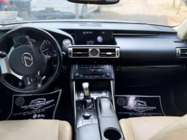 Lexus IS 350