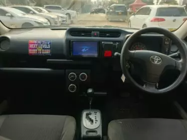 Toyota Succeed