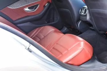 Mercedes-Benz C200