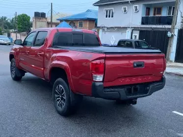 Toyota Tacoma