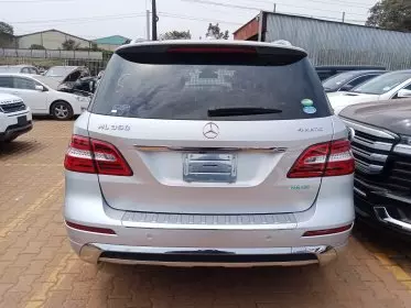 Mercedes-Benz ML 350