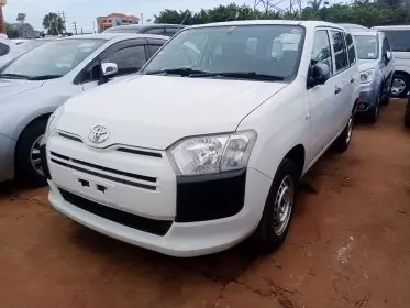 Toyota Succeed