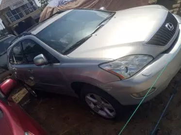 Lexus RX 330