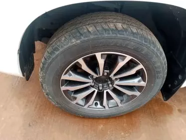 Toyota Landcruiser Prado