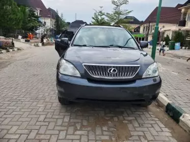 Lexus RX 330