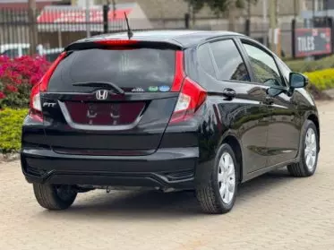 Honda Fit Hybrid 