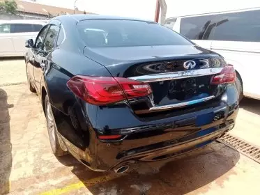 Nissan Fuga