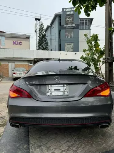 Mercedes-Benz CLA 250