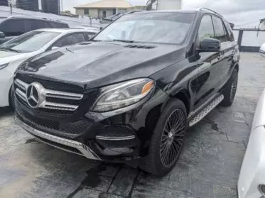 Mercedes-Benz GLE 350