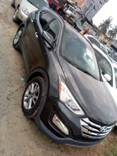 Hyundai Santa FE