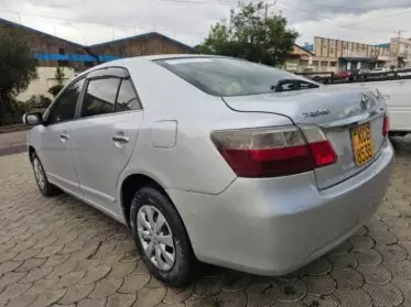Toyota Premio