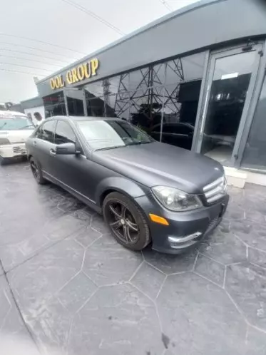 Mercedes-Benz C 300