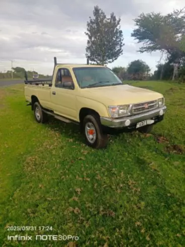 Nissan PickUp