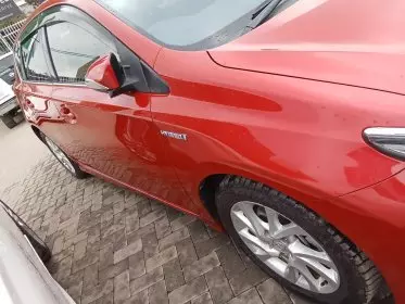 Toyota Auris Hybrid