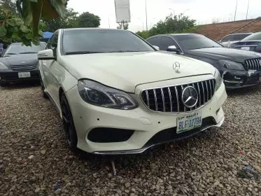 Mercedes-Benz E 350