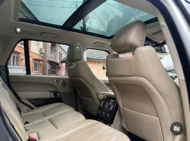 RANGE ROVER HSE LR4