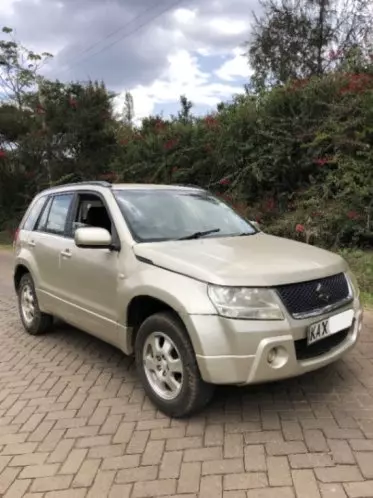 SUZUKI Escudo