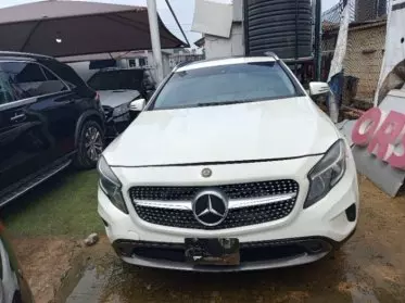 Mercedes-Benz GLA 250