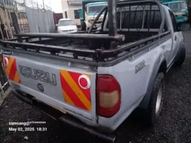 Isuzu D-Max
