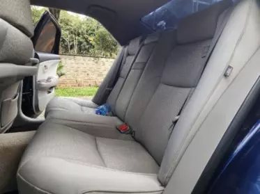 Toyota Crown Royal saloon