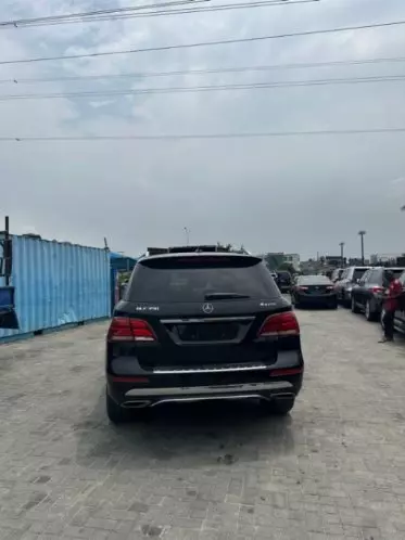 Mercedes-Benz GLE 350