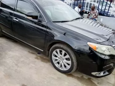 Toyota Avalon