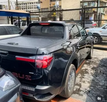 Hyundai Grand Santa Fe