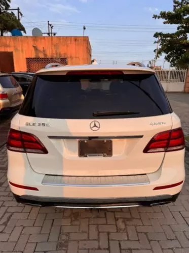 Mercedes-Benz GLE 350