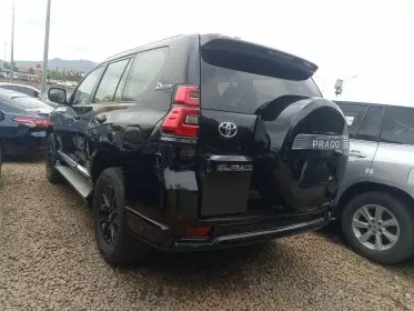 Toyota Landcruiser Prado