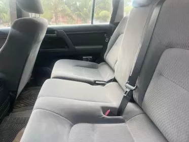 Toyota Landcruiser  V8