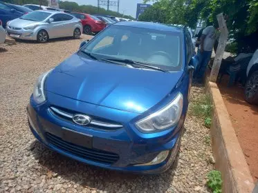 Hyundai Accent