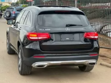 Mercedes-Benz GLC 300