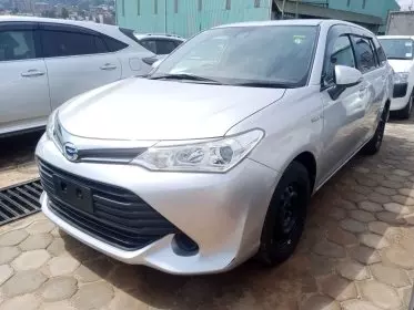 Toyota Fielder hybrid