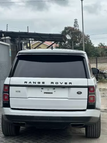RANGE ROVER HSE LR4