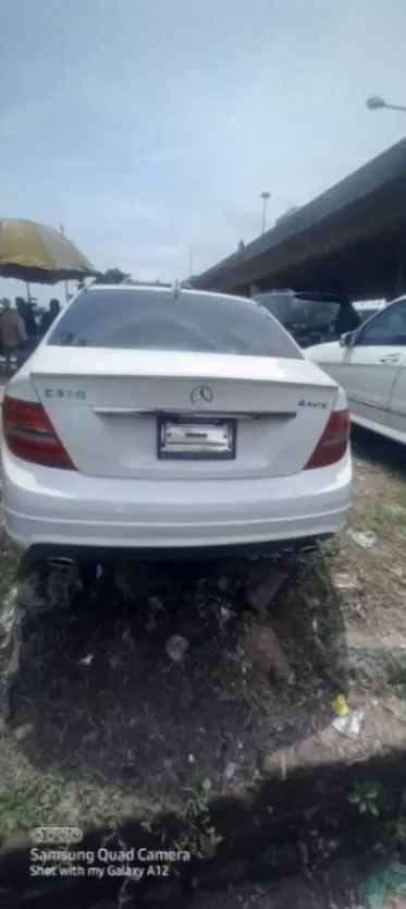 Mercedes-Benz C 300