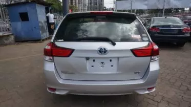 Toyota Fielder
