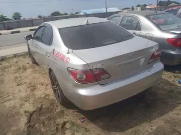 Lexus ES 300