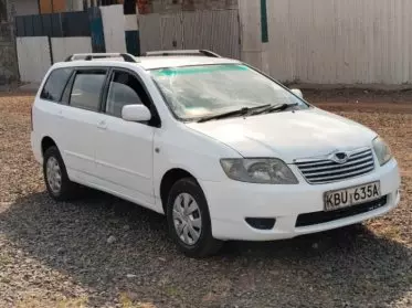 Toyota Fielder 