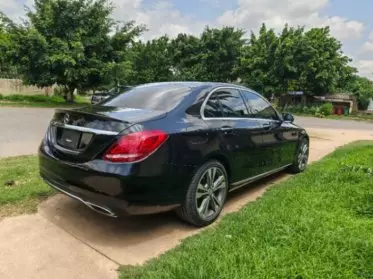 Mercedes-Benz C 300