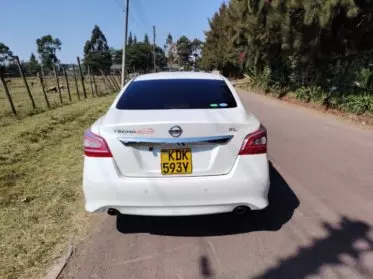 Nissan Teana