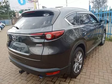 Mazda CX-8